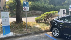 Eco2zone_Parcheggio_colonnineelettriche_CarateBrianza